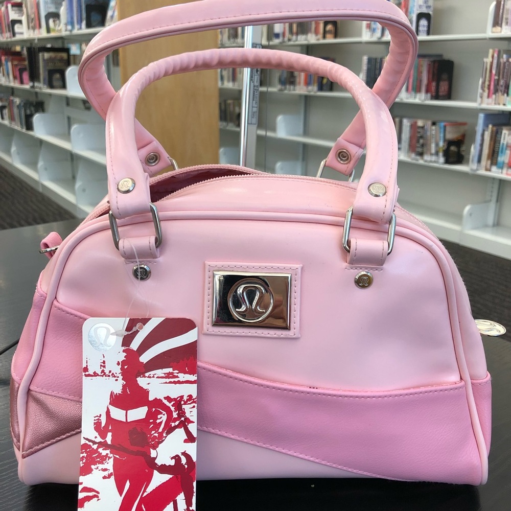 Lululemon Rare Vintage Sugar Mini Tote Never Used with tags